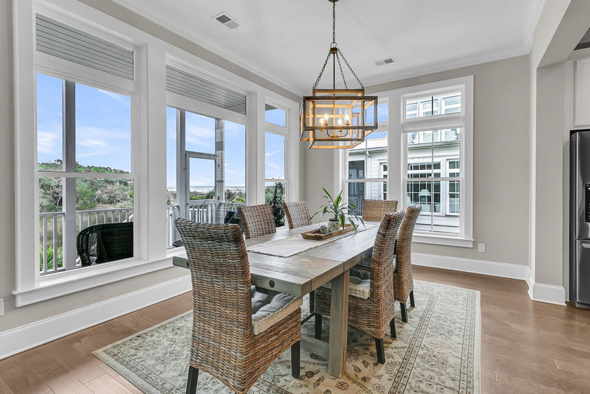 CREM - 2072 Amenity Park view-1