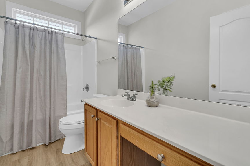 CREM - 2373 Cross Timbers Dr-31