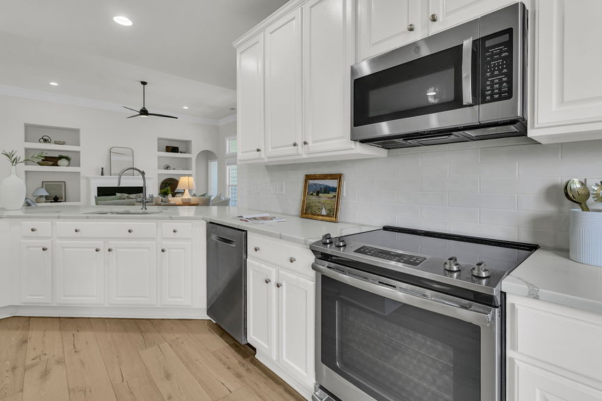 CREM - 2373 Cross Timbers Dr-43