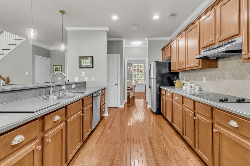 CREM - 3124 Treadwell St-32