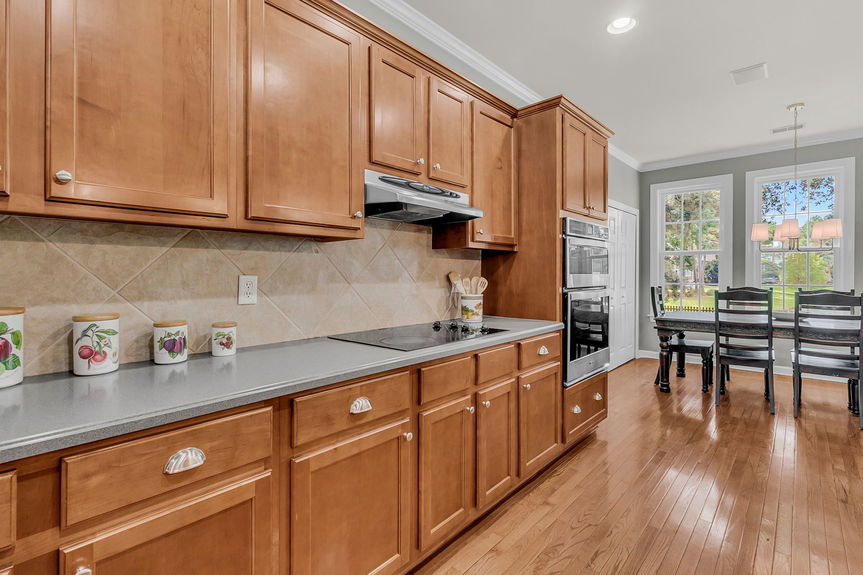 CREM - 3124 Treadwell St-35