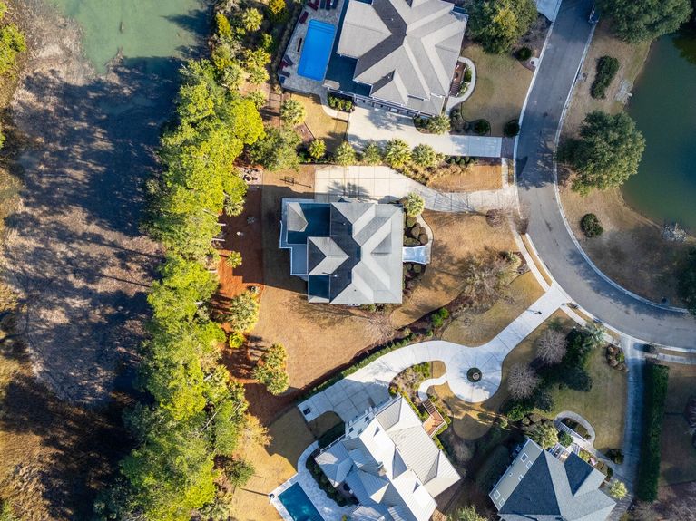 side aerial no trash