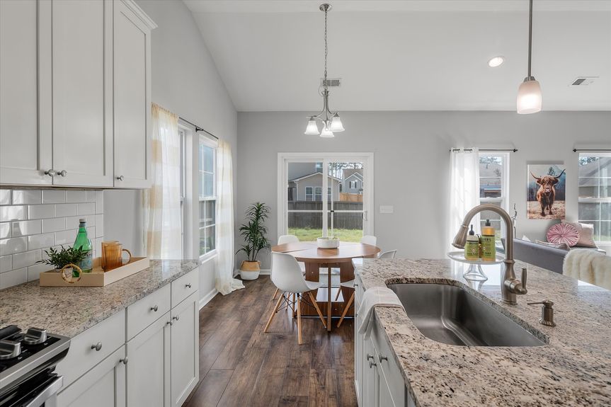 14-602 Zinnia_i_Lowcountry_Exposure-20