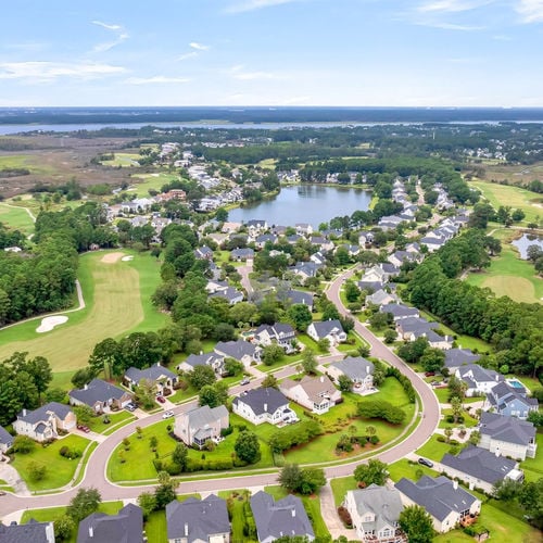 Golf Courses, Golf Communities and Real Estate in Mount Pleasant, SC