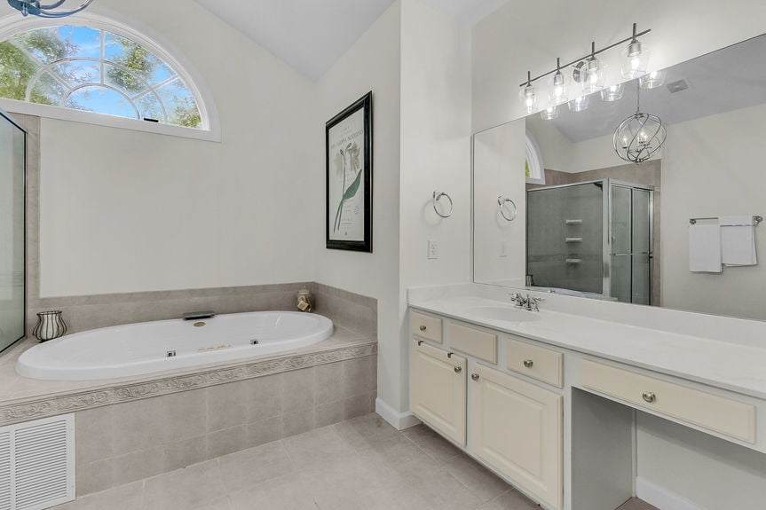 CREM - 3124 Treadwell St-57