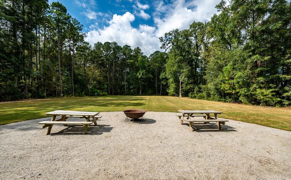 56-13-Nelliefield_amenities_Lowcountry_Exposure-11