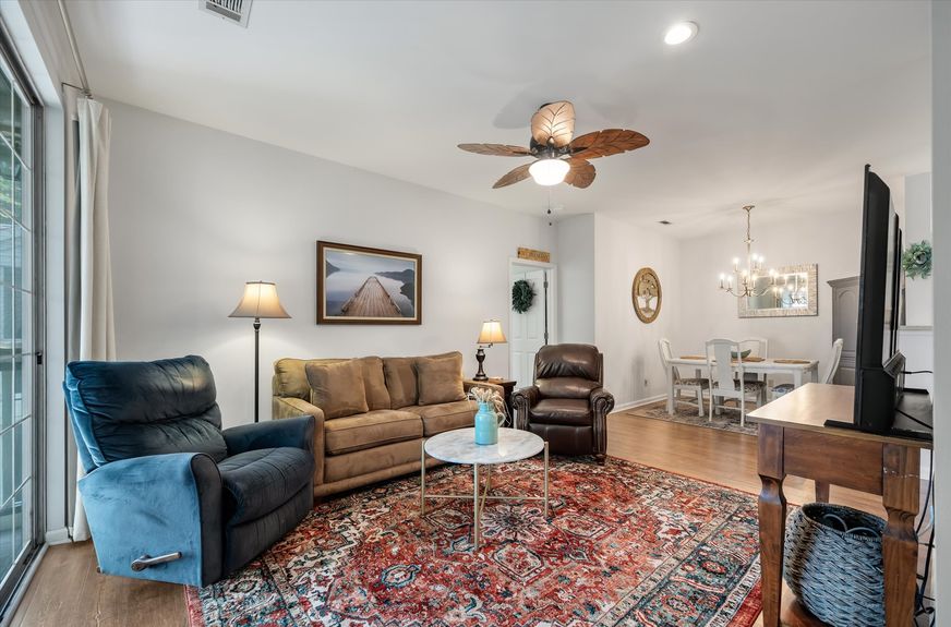 05-1600 Long Grove_1524_i_Lowcountry_Exposure-15