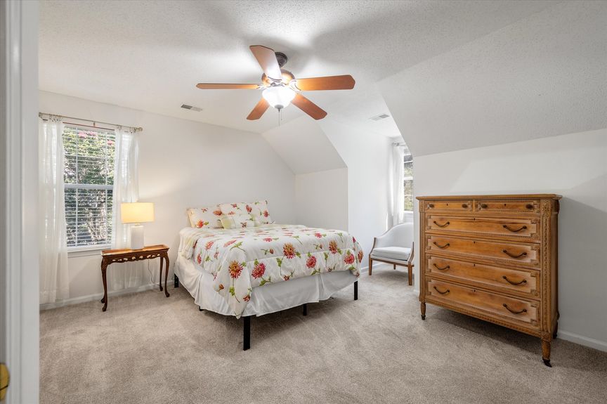 28-3108 Queensgate_i_Lowcountry_Exposure-1