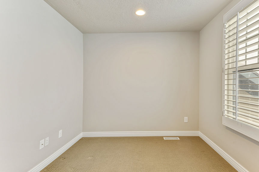 40-11222 Oakmond Rd -34-2