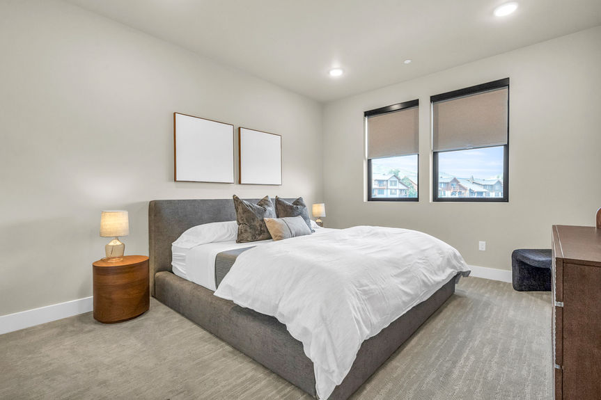 12-web-or-mls-1__03525-2