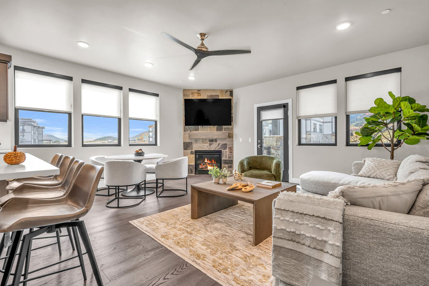 25-web-or-mls-1__03594-2