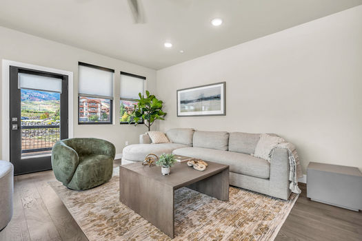 28-web-or-mls-1__03603-2