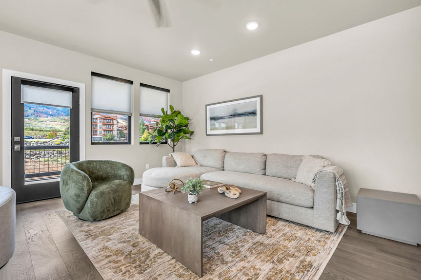 28-web-or-mls-1__03603-2