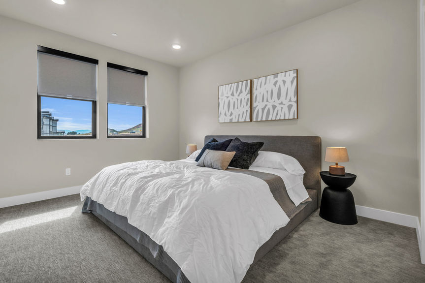 32-web-or-mls-1__03615-2