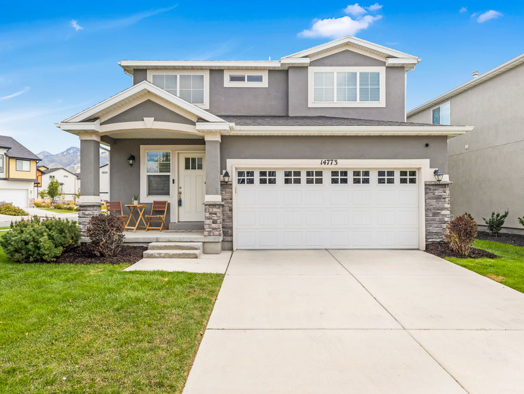 05-14773 Rising Star Way-5-3