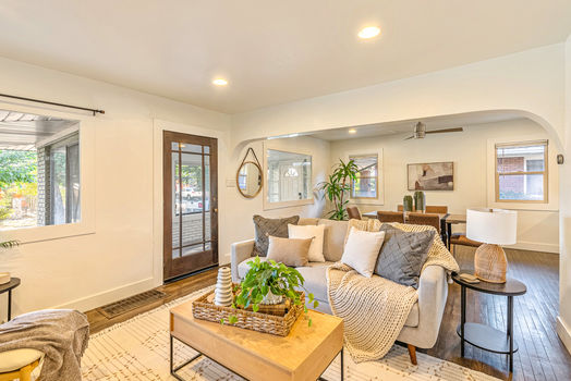 24-139 Edith Ave-13-3