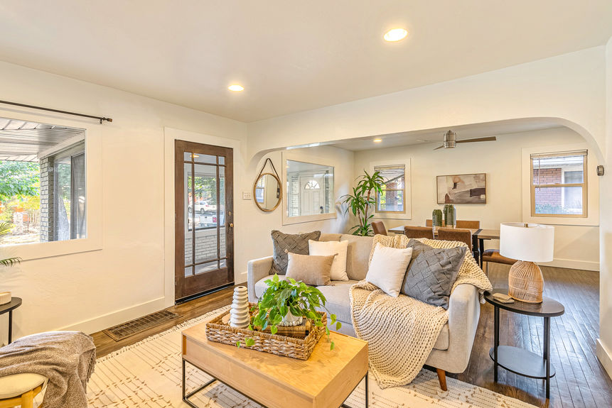 24-139 Edith Ave-13-3