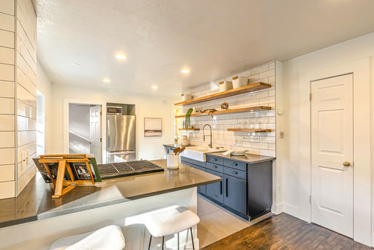 31-139 Edith Ave-20-3