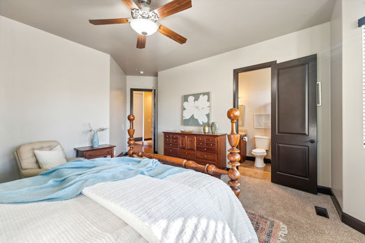 3180 Stoney Creek Cir, Heber City_HDR037-2