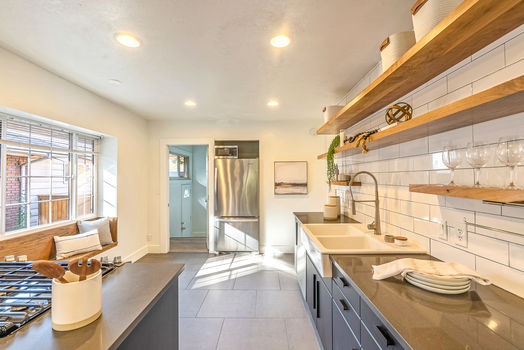 32-139 Edith Ave-21-3