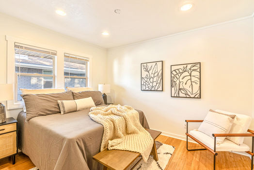40-139 Edith Ave-29-3