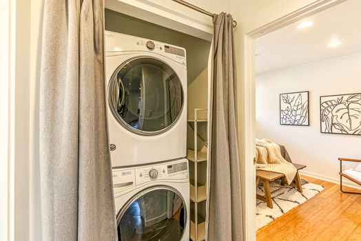 42-139 Edith Ave-31-3