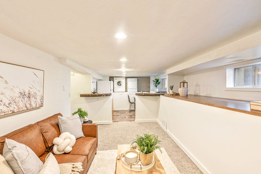 49-139 Edith Ave-38-3