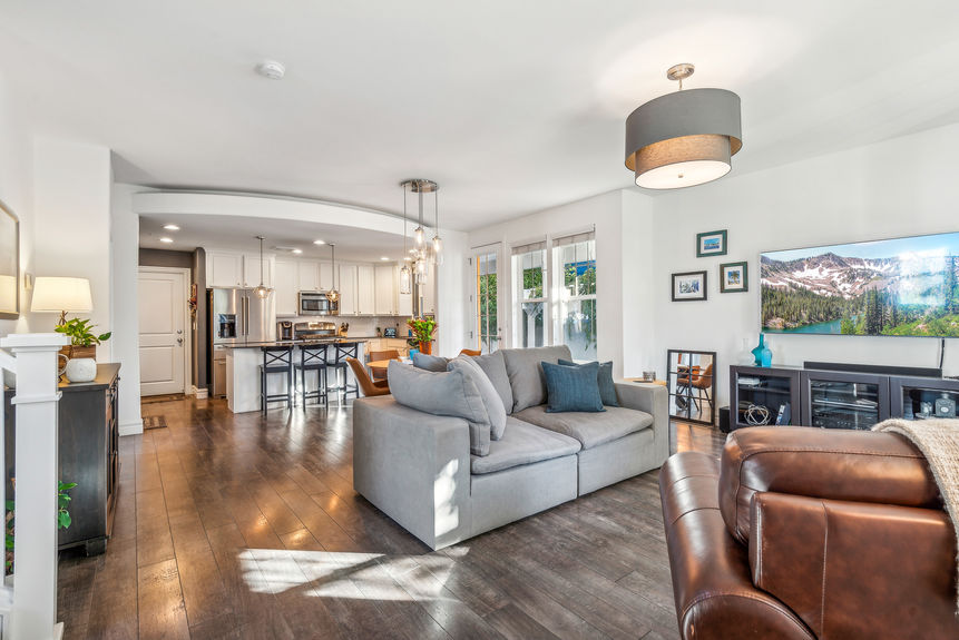 10239 Silver Mine Rd, South Jordan_HDR001-2