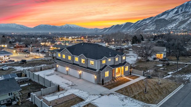 58_341 E 100 S St, Santaquin_Twilight006