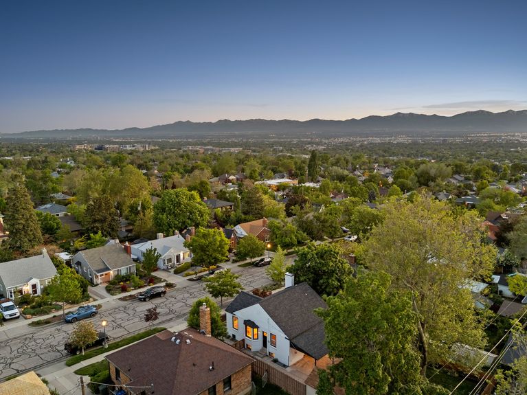 1563 E Roosevelt Ave, Salt Lake City_Twilight008