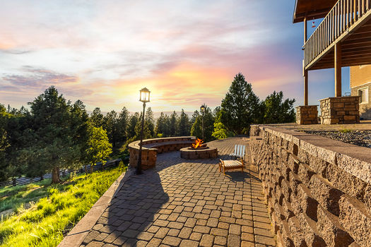 2595 canyon view