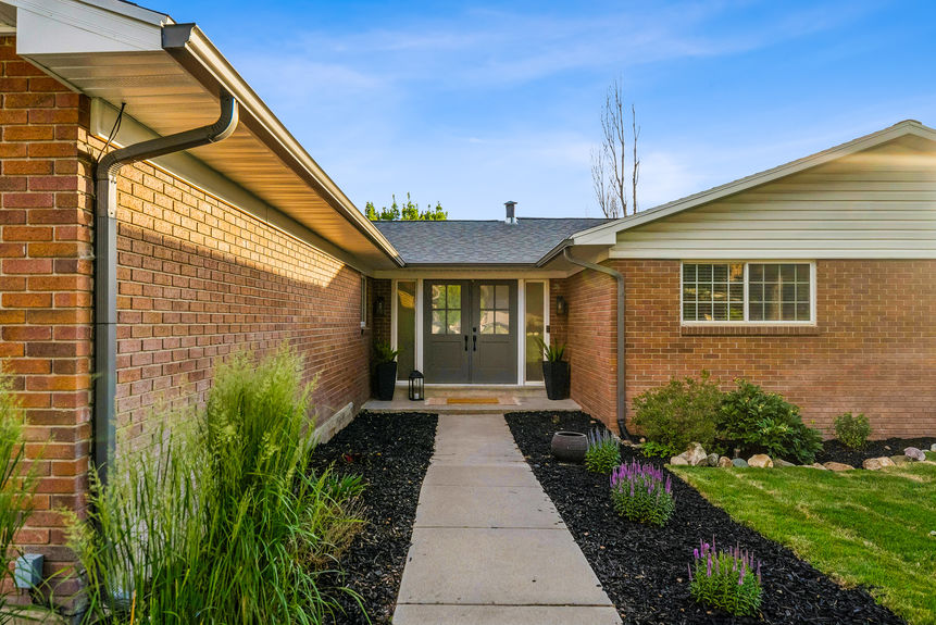 8816 Alpen Way, Cottonwood Heights_HDR040-2