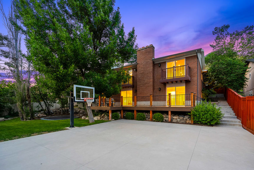 8816 Alpen Way, Cottonwood Heights_Twilight013-3