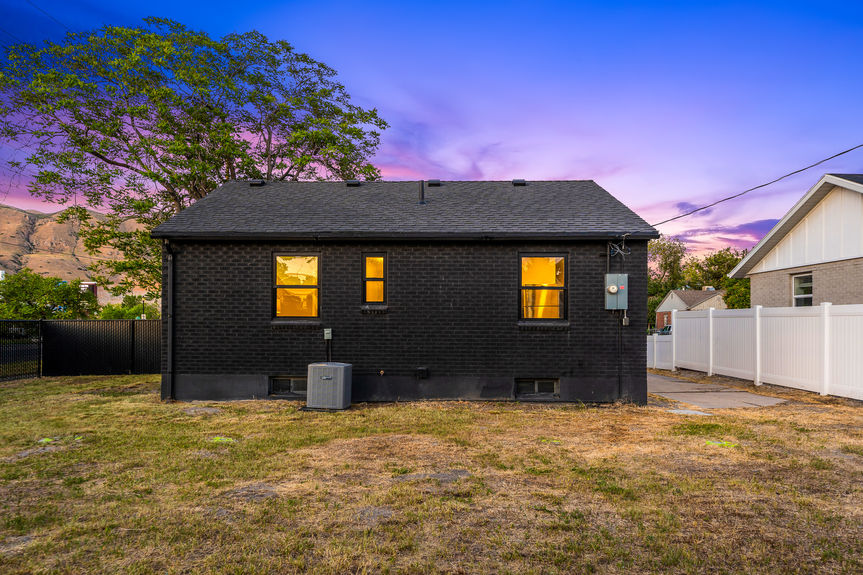 983 Poinsettia Drive, Salt Lake City_Twilight013-3