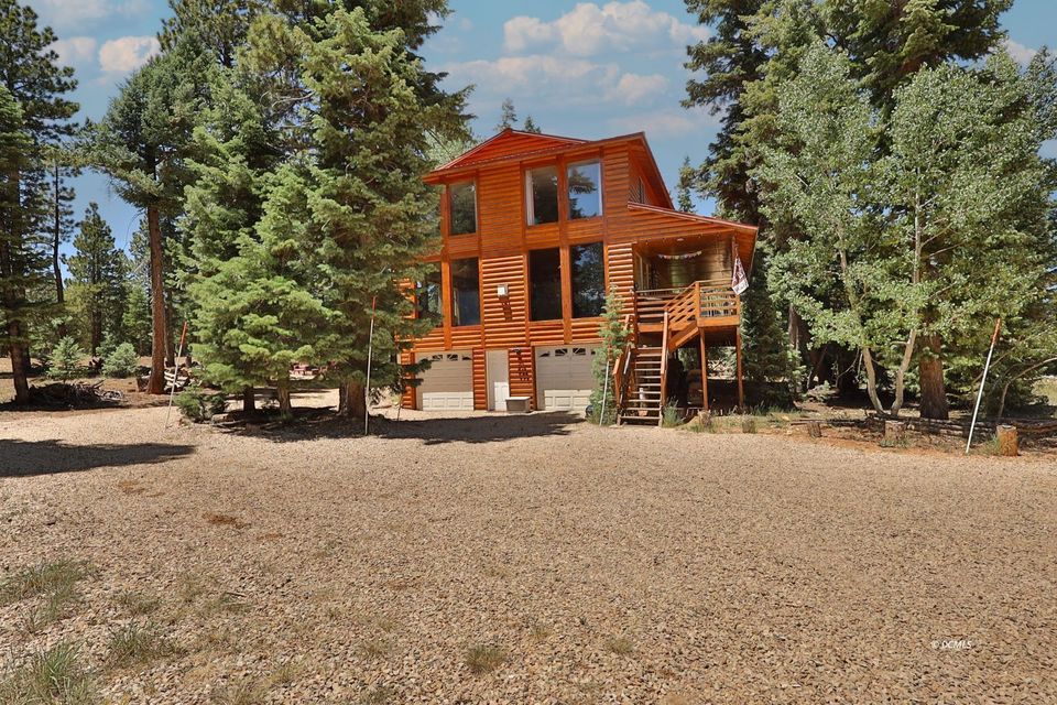 3185 N Sugar Pine Road