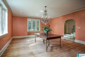 2980-mountain-brook-parkway-dining-room