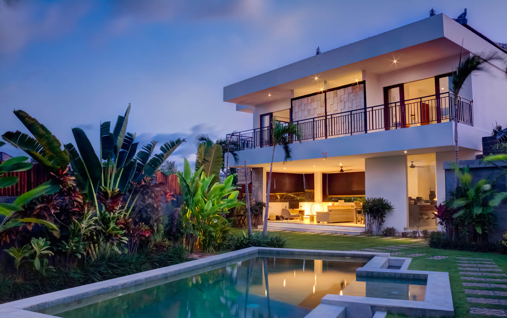 Newport Beach waterfront estate