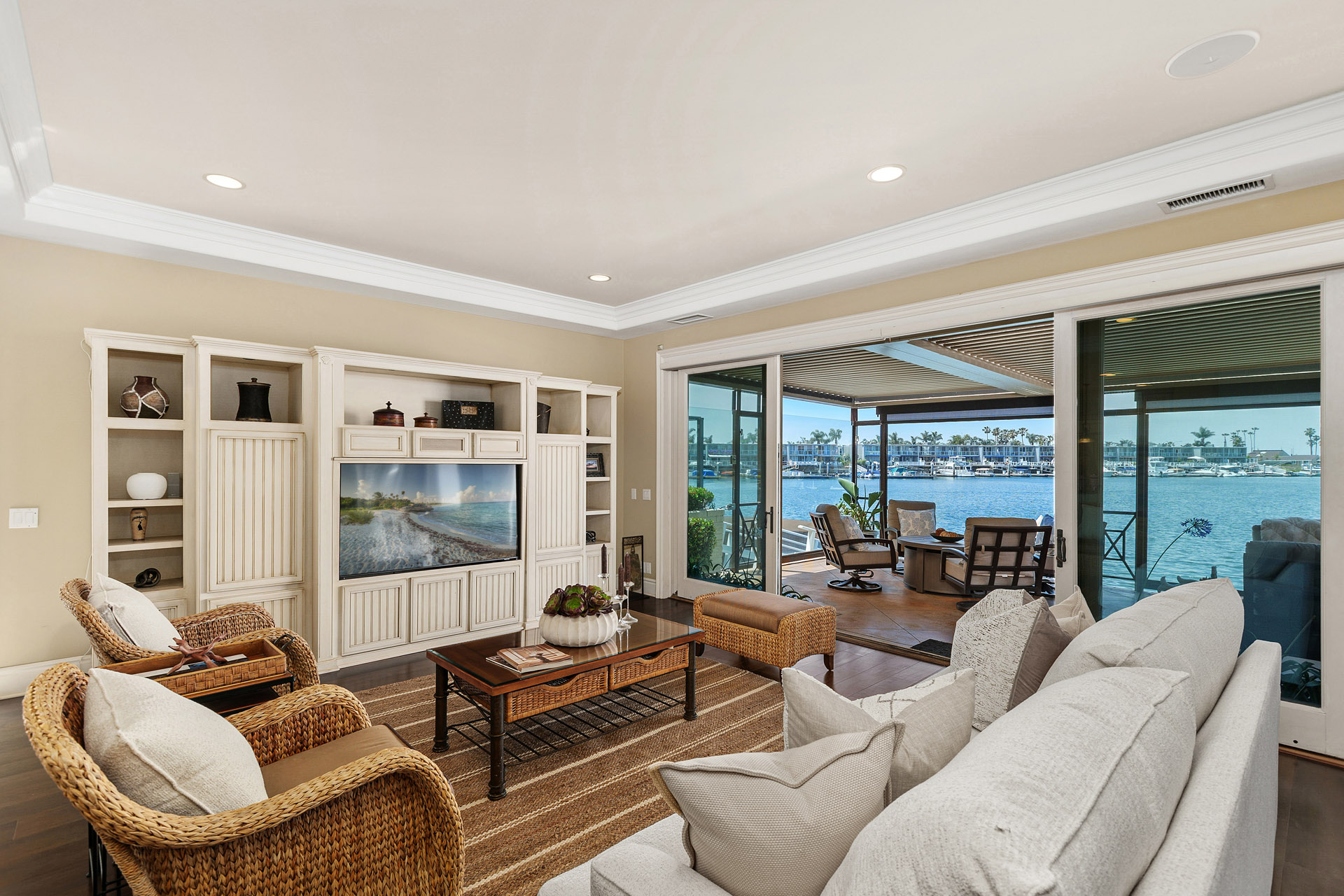 19_11815821_180989_180989-EI-118