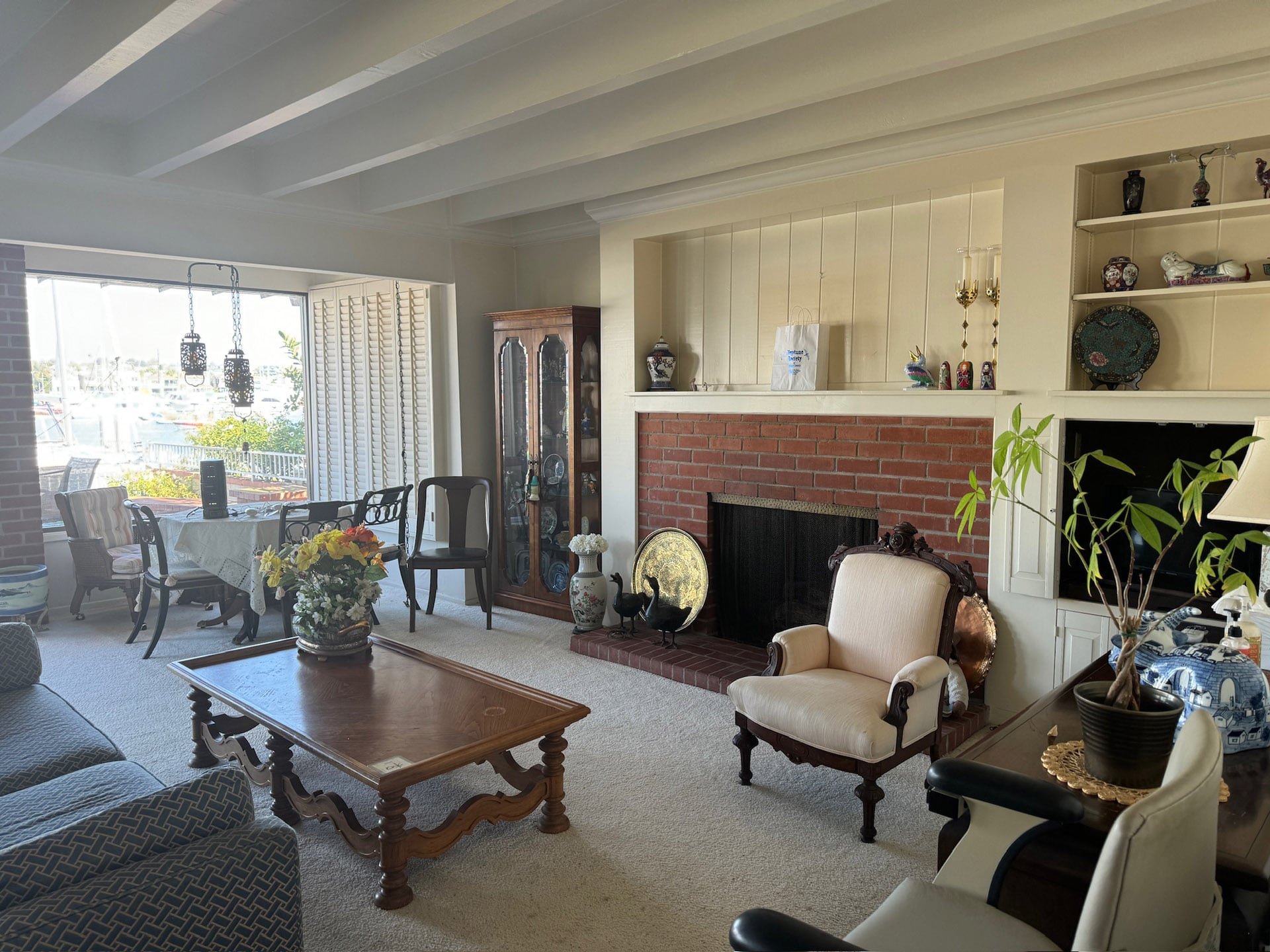 1436 West Bay Newport Beach Home Before Concierge Remodel and Professional Staging - Initial State