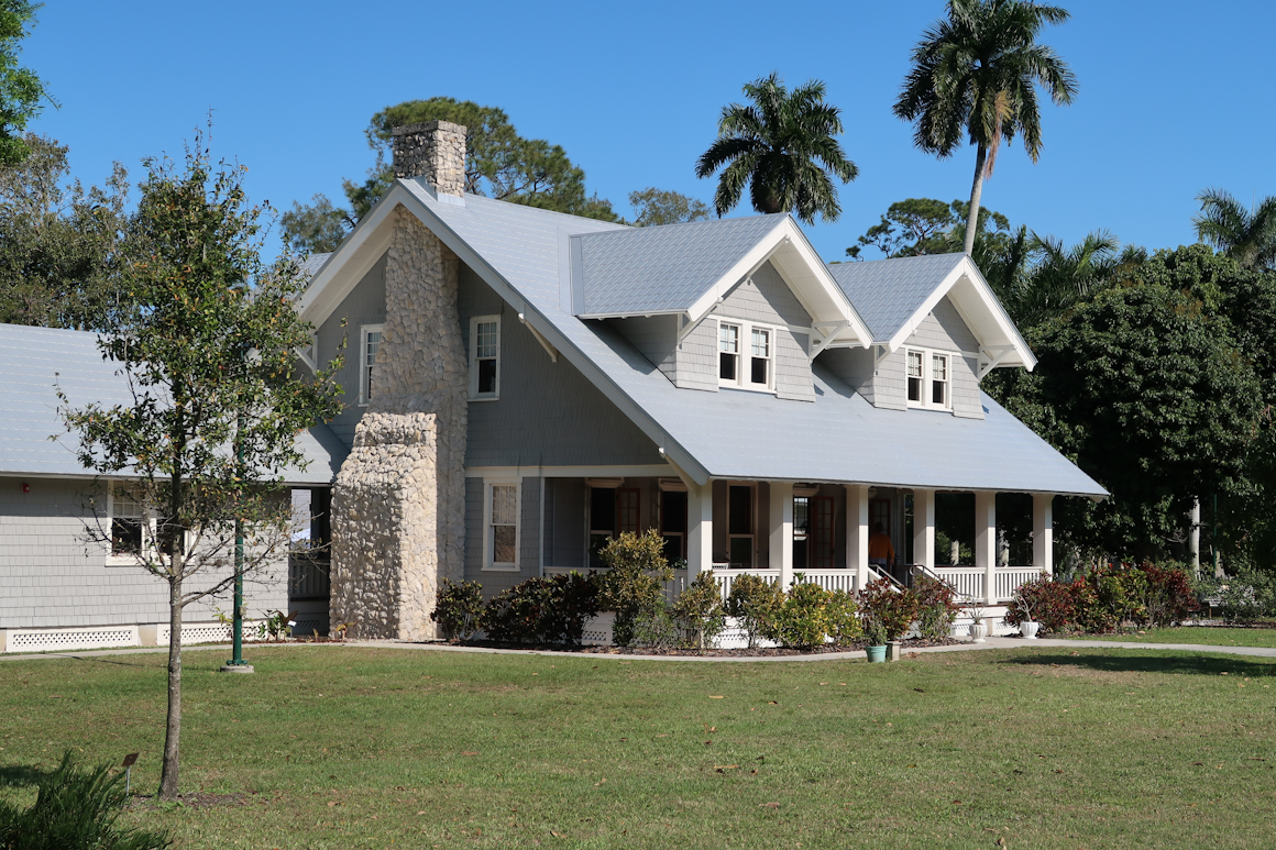 Senior Downsizing Assistance Orange County - Compassionate and Professional Real Estate Support for Seniors
