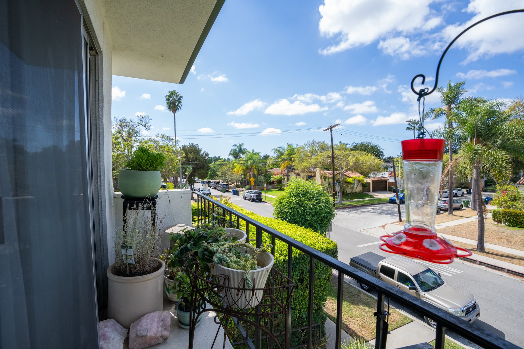 1448 Stearns Drive Los Angeles 8-unit multifamily building Pico-Robertson