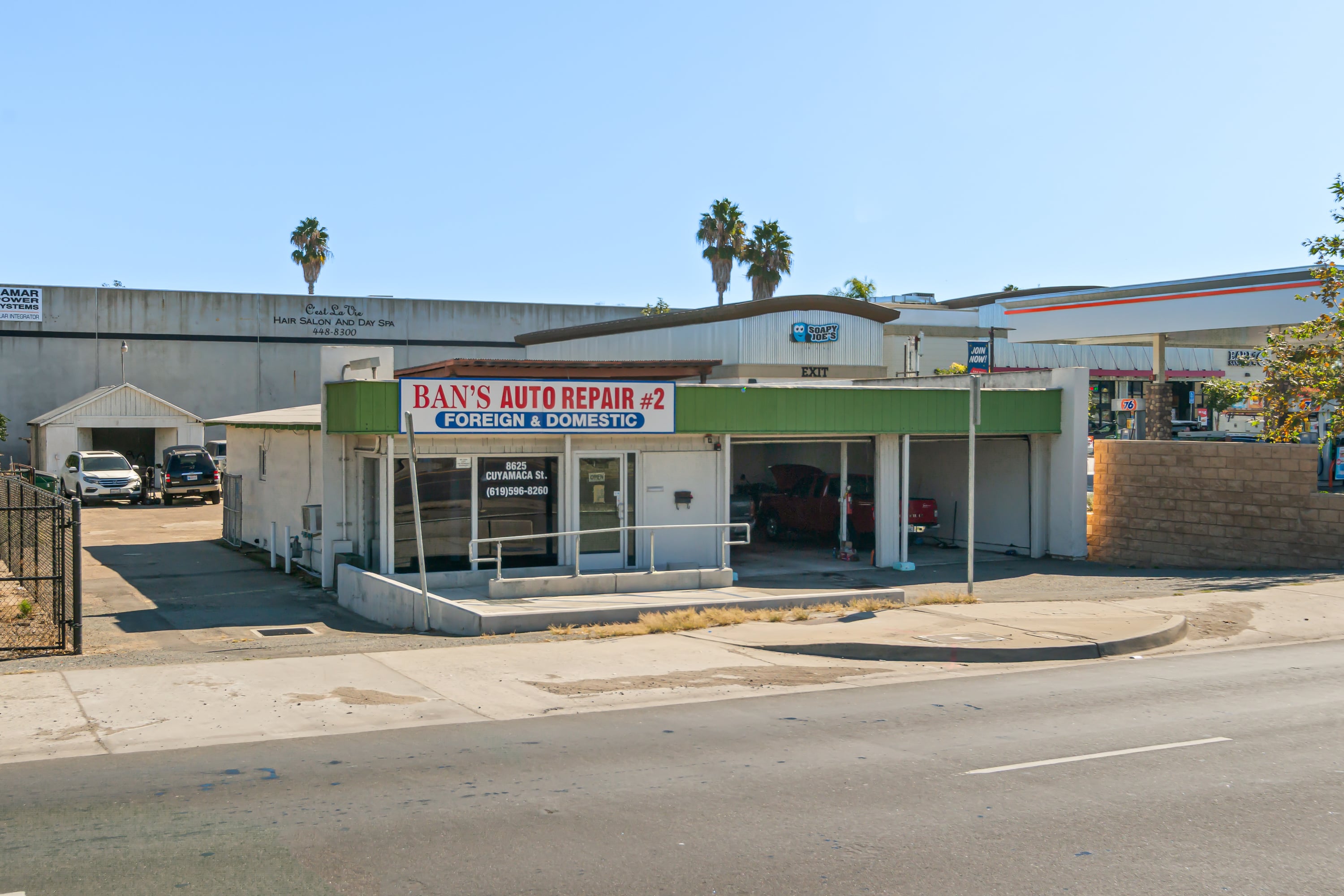 8625 Cuyamaca St Santee CA, auto body shop and business sold for $1,100,000