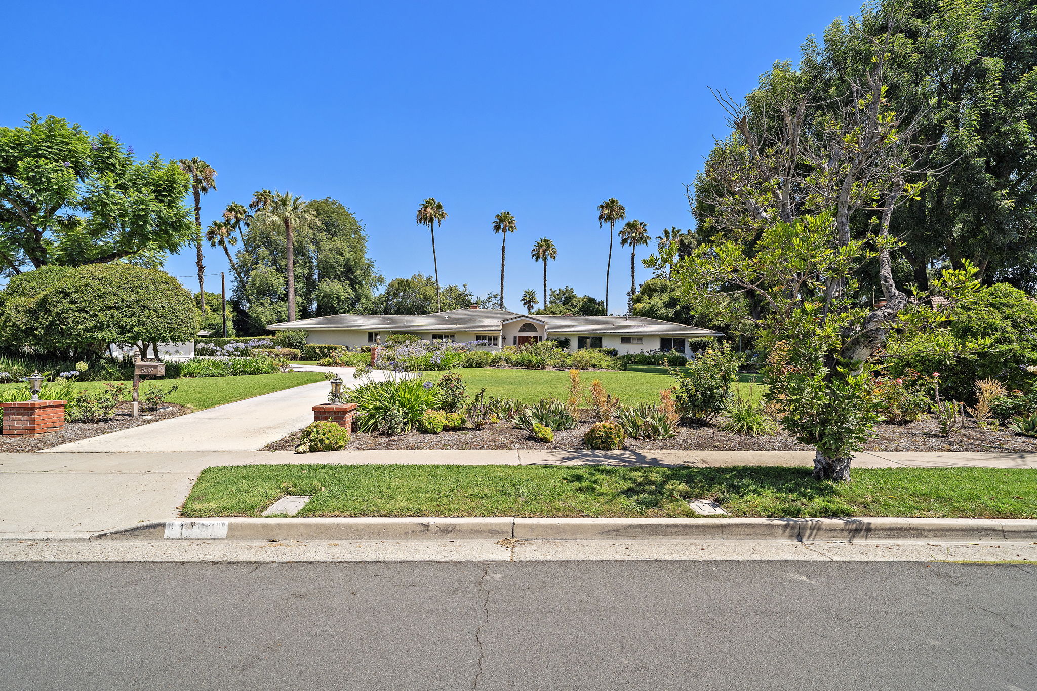1001 Eadington Drive Brea CA street view of the single-level estate on a large flat lot