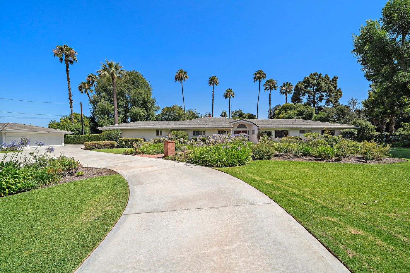 Front lawn and drive of a Brea estate sold by Aragone & Associates
