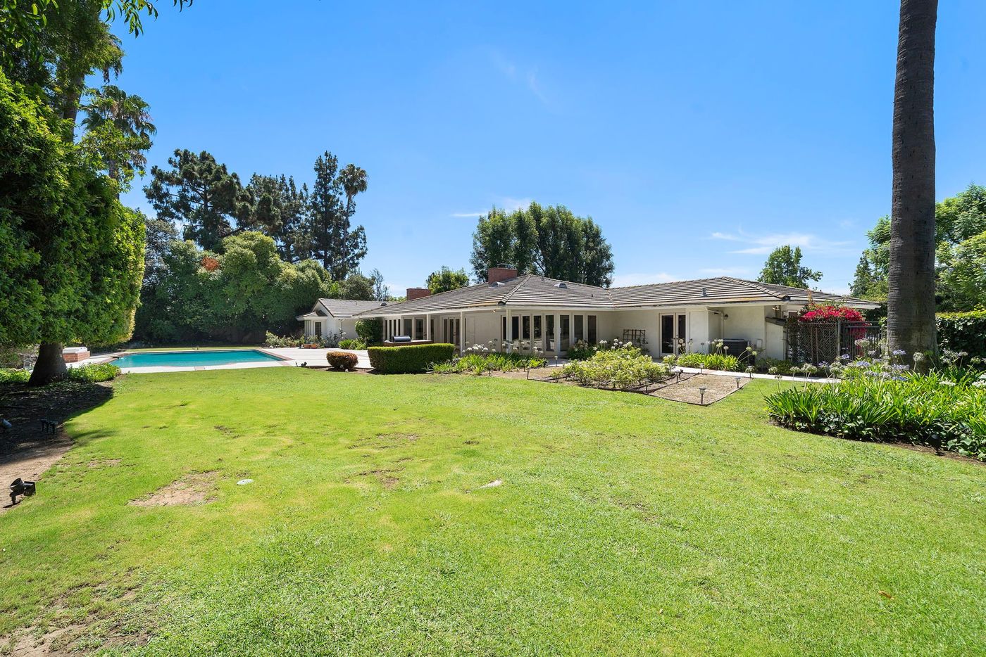 Garden and lawn of a Brea estate sold by Aragone & Associates