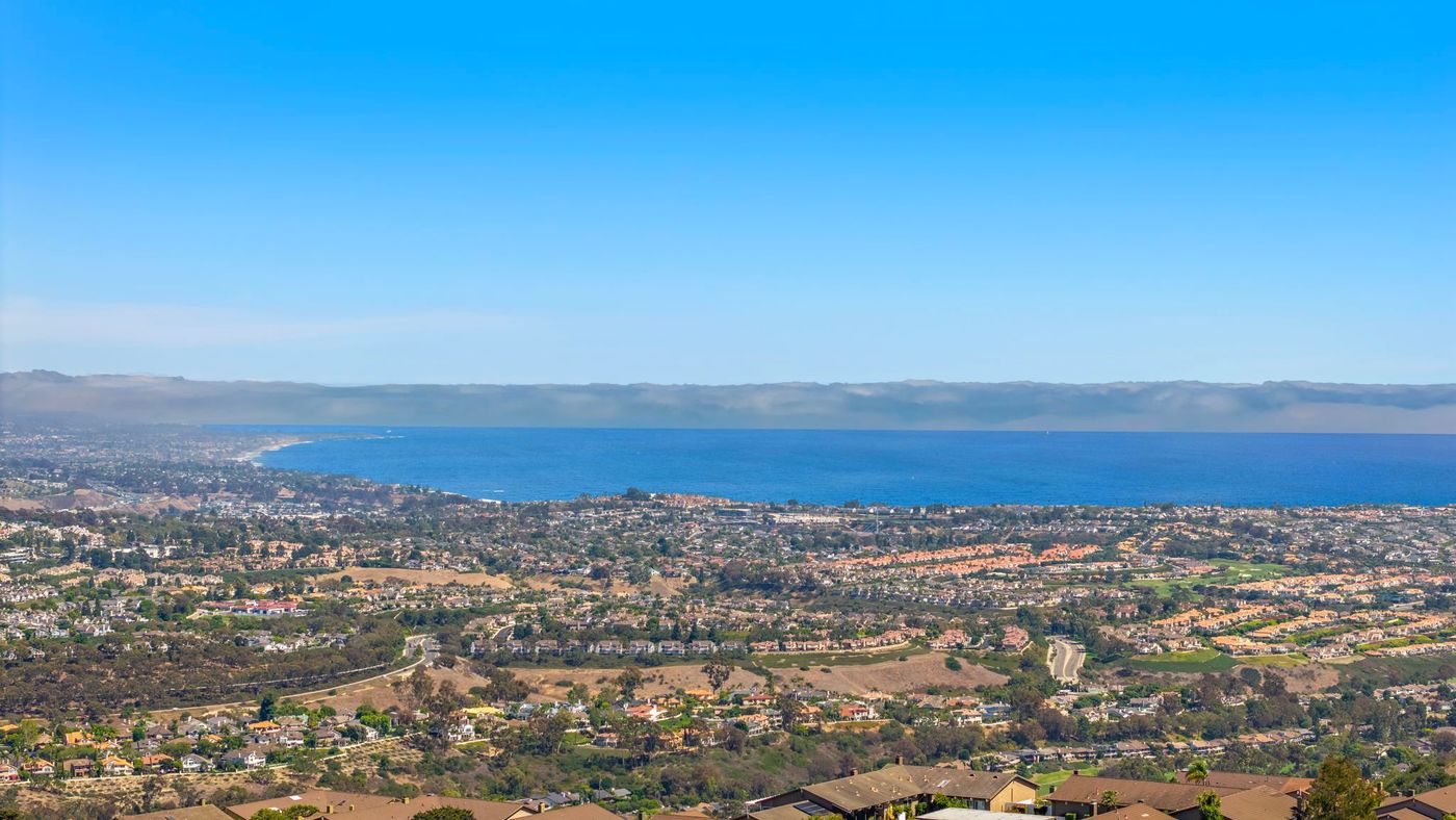 Ocean view over the hills of Laguna Niguel