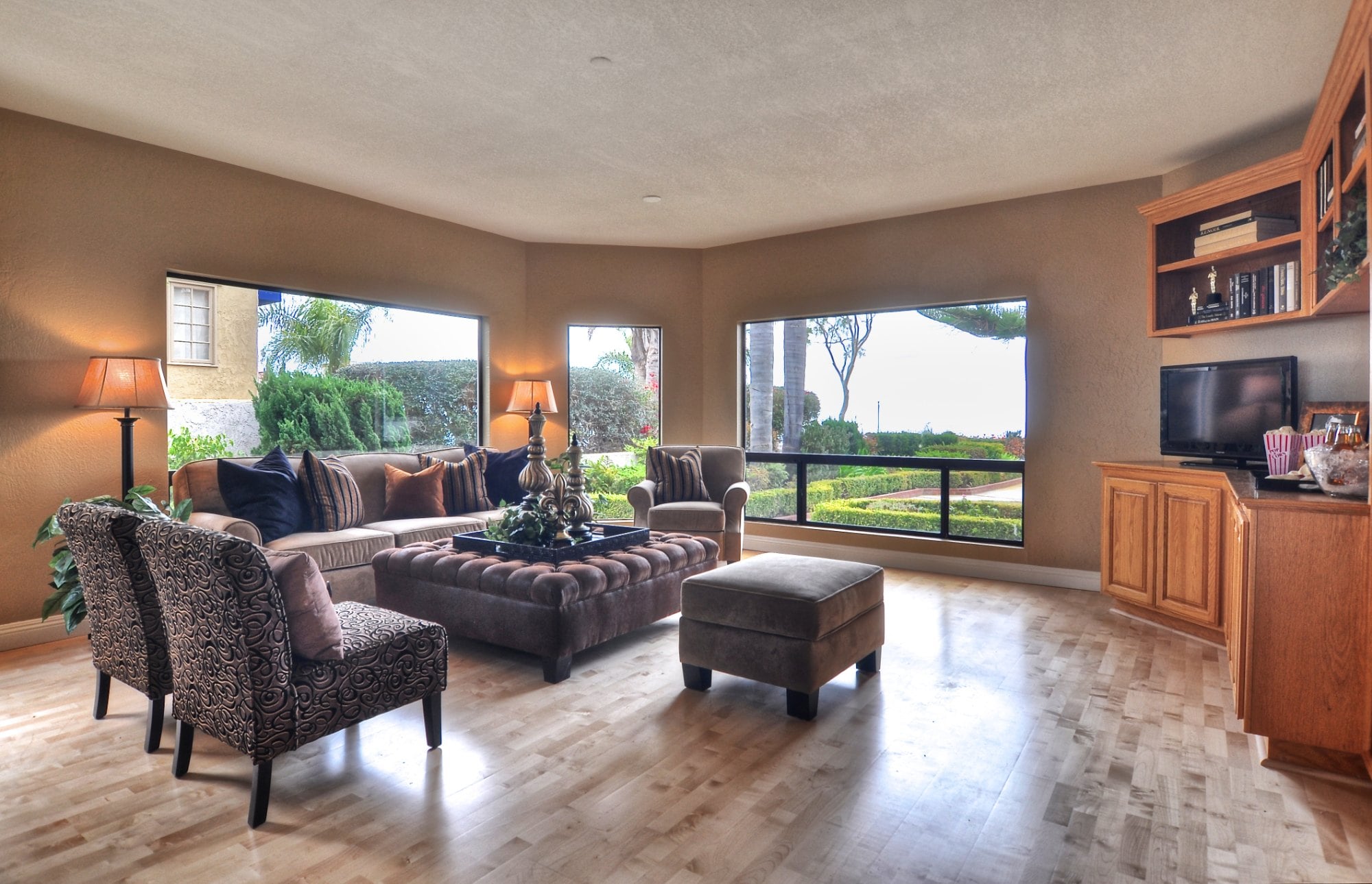 Family room after pre-market preparation and professional staging at 513 Avenida Buenos Aires, San Clemente CA