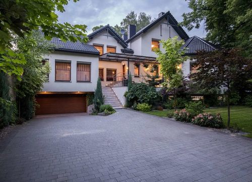 Tenafly, New Jersey Real Estate
