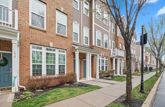 177 Wesmont Dr - 01