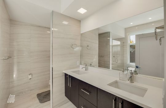 238A Washington - 24